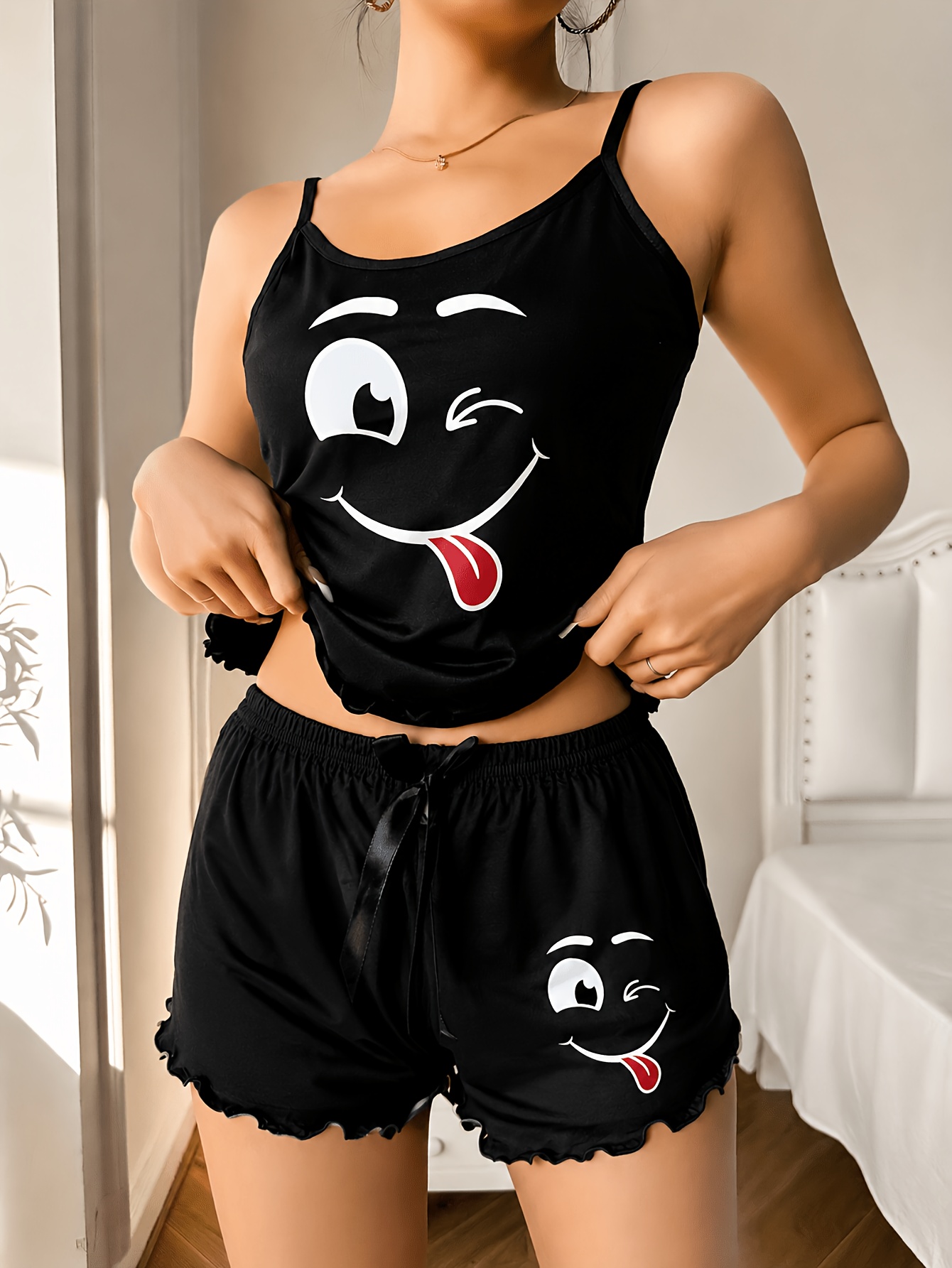 Women'S 2pcs Pajama Set, Smiling Face Theme Camisole Dress Set, Loose Comfortable Shoulder Strap Top, Elastic Fitted Ruffled Shorts, Essential for Spring And Summer Home Wear, Comfortable for All Seasons, Suitable for Home And Gifting - Image 4